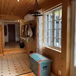 Snikkerplassen - With Amazing View And Hiking Opportunities Vakantiehuis
