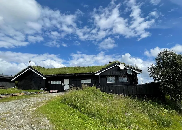 Snikkerplassen - With Amazing View And Hiking Opportunities Sør-Fron
