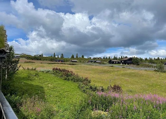 בית נופש Snikkerplassen - With Amazing View And Hiking Opportunities *