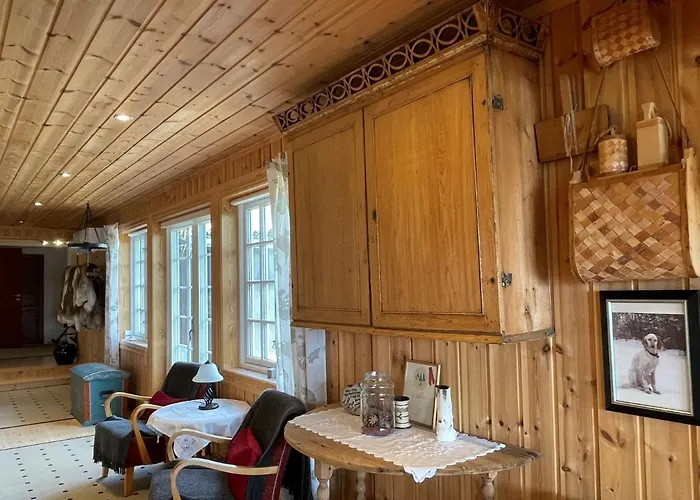 Snikkerplassen - With Amazing View And Hiking Opportunities בית נופש *