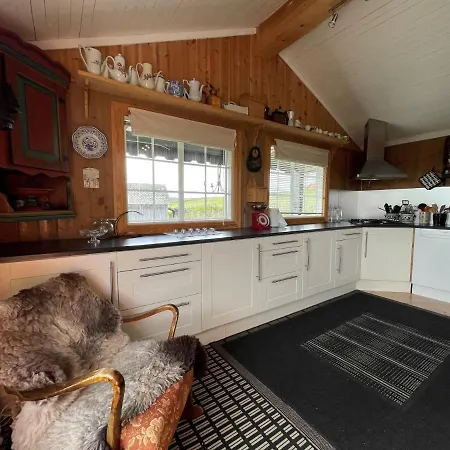 Snikkerplassen - With Amazing View And Hiking Opportunities Vakantiehuis *